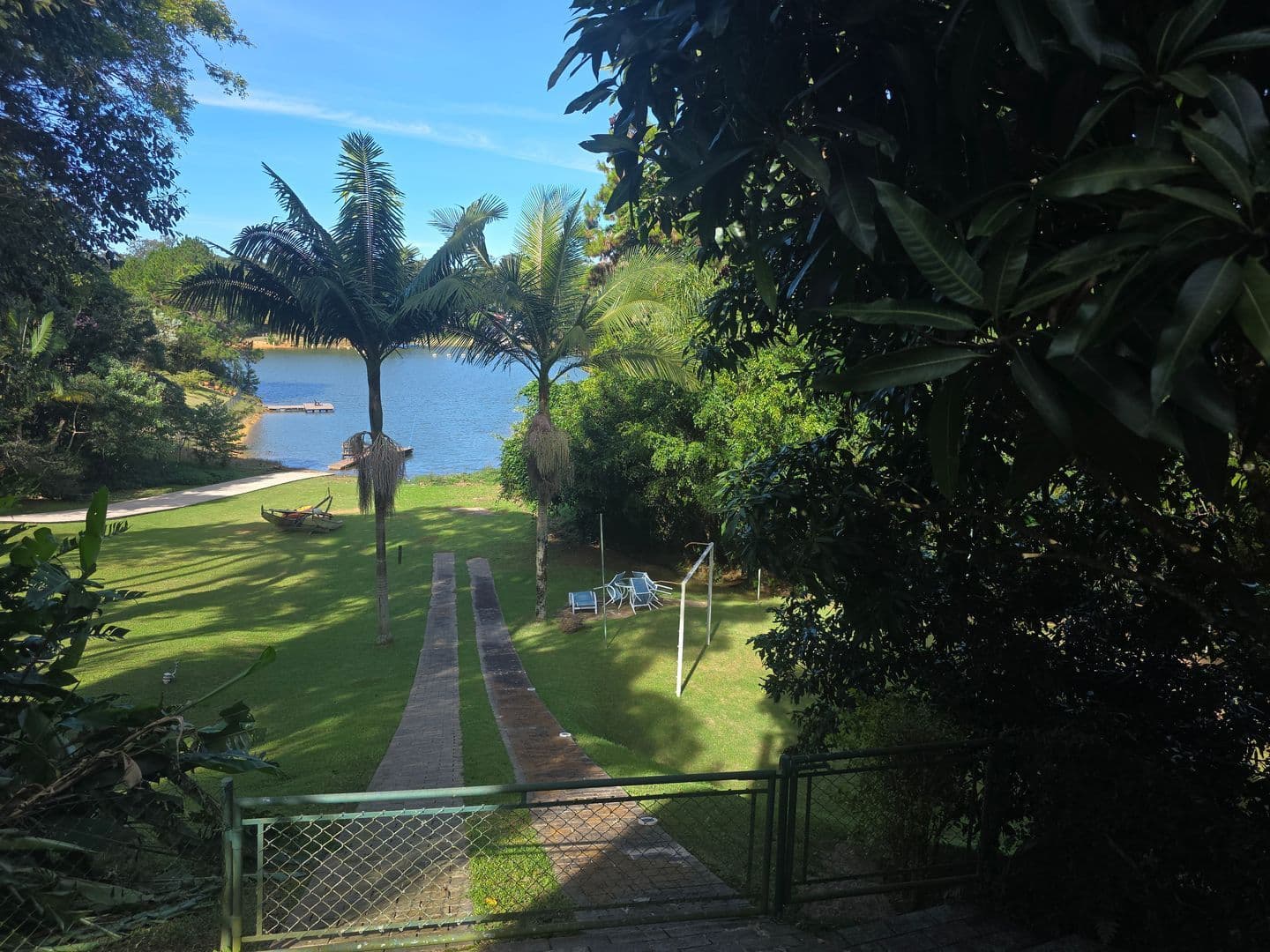 Refúgio sofisticado com lazer, segurança e natureza no Condomínio Porto de Ibiúna